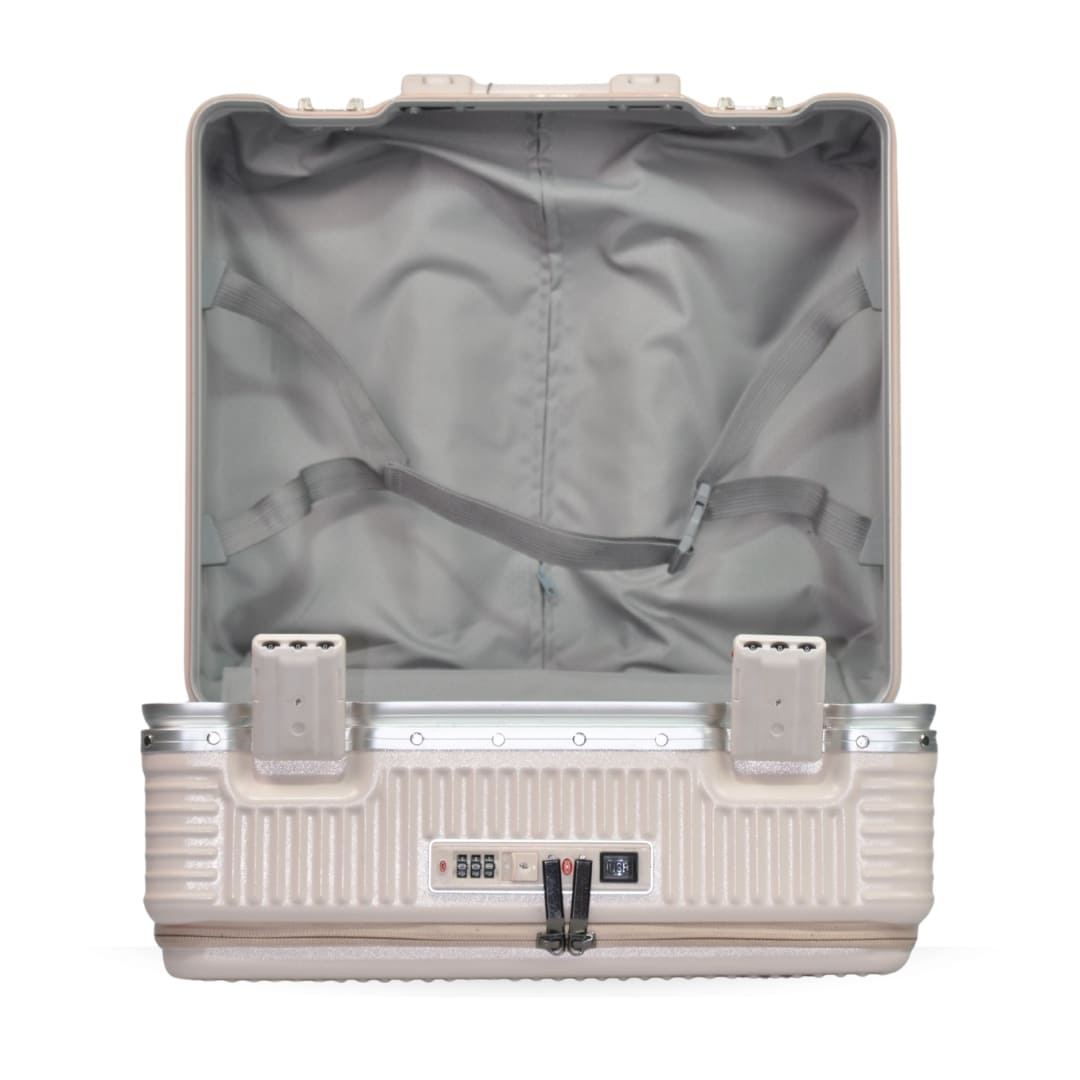 Premium Ribbed Hard-Shell Travel Luggage (14)