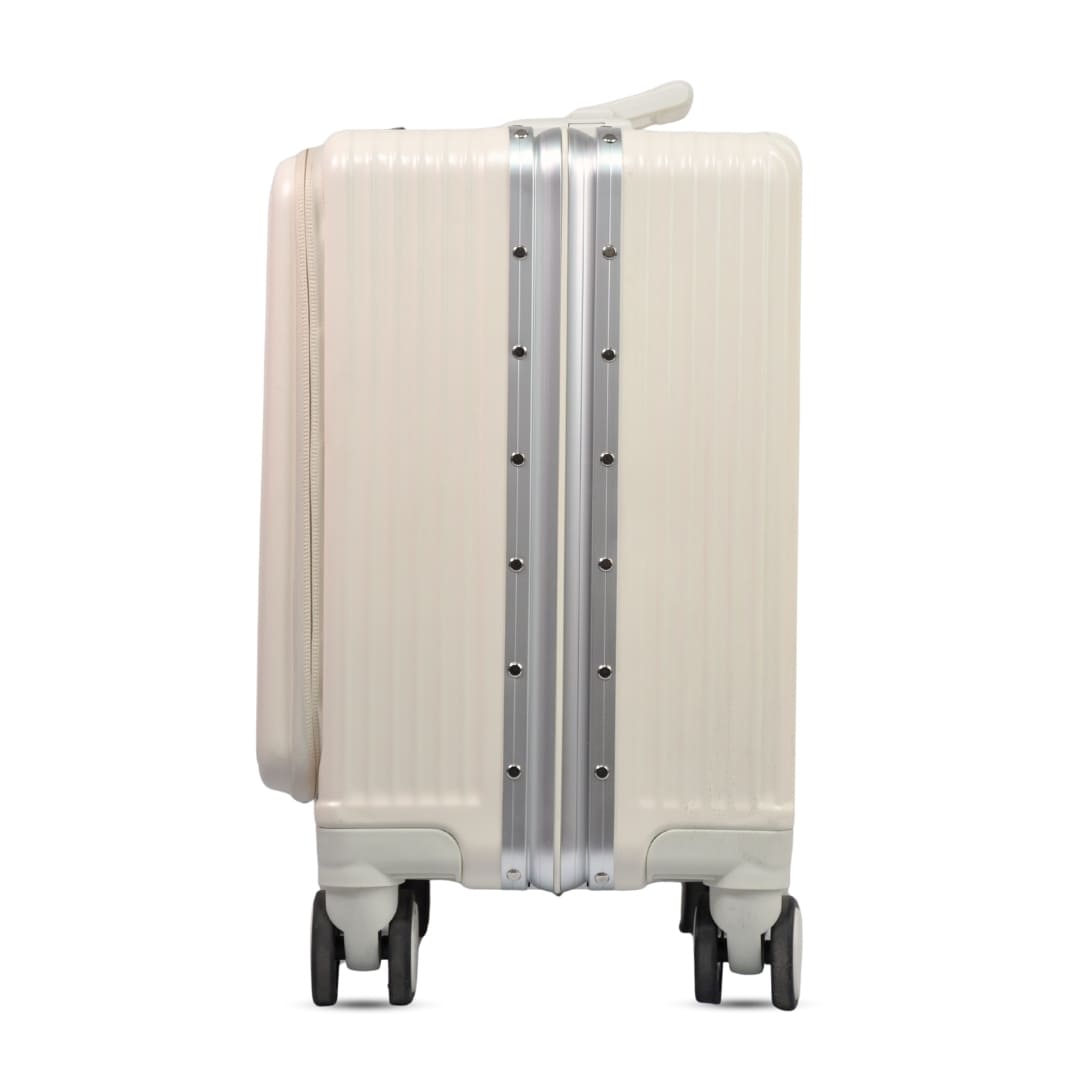 Premium Ribbed Hard-Shell Travel Luggage (5)